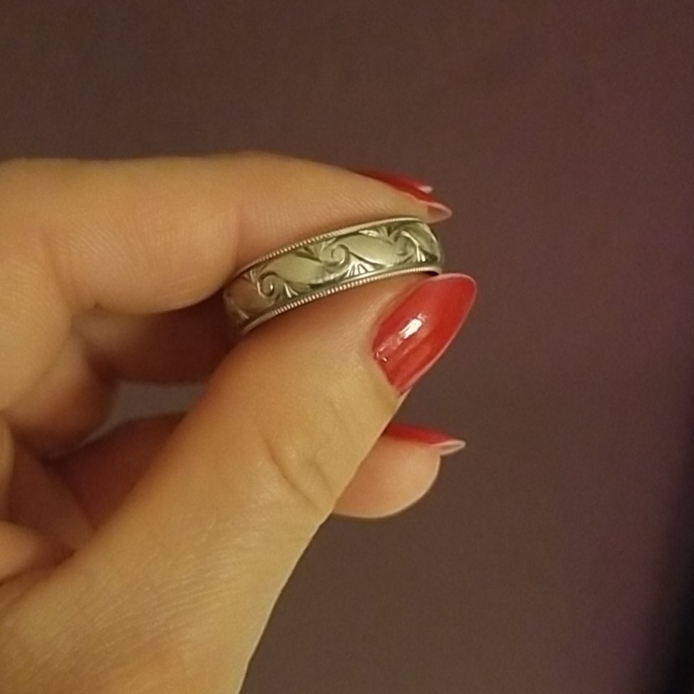 Mens White Gold Wedding Band